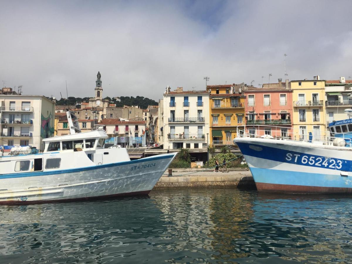 Duplex Arago Au Coeur De Sete, Comme Une Petite Maison Bagian luar foto
