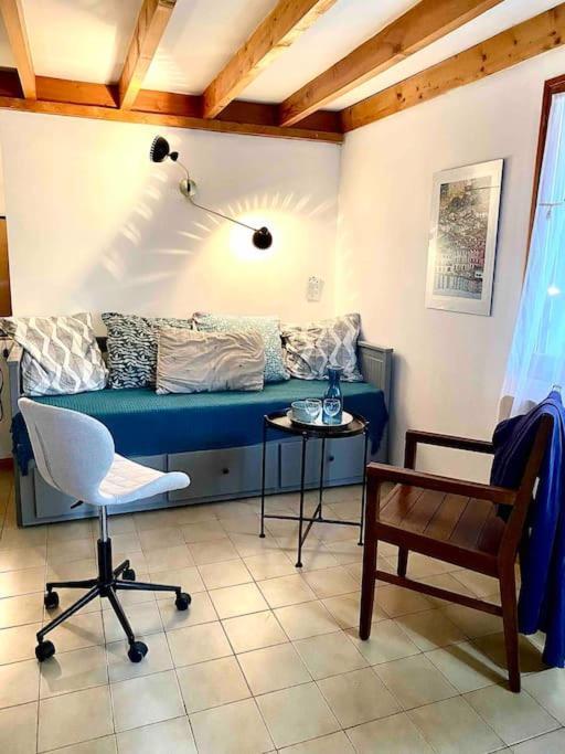 Duplex Arago Au Coeur De Sete, Comme Une Petite Maison Bagian luar foto