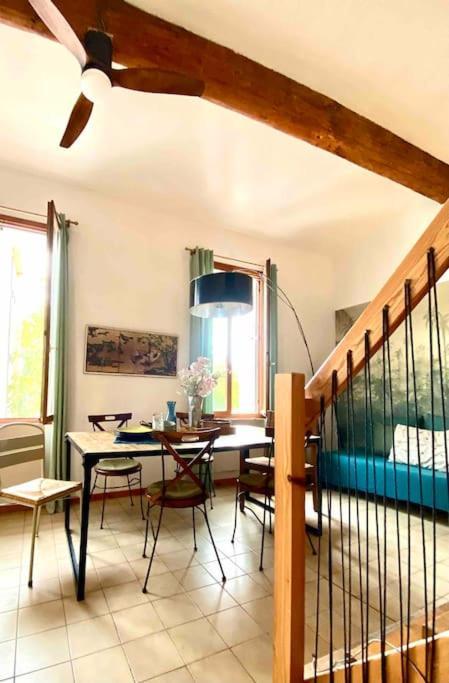 Duplex Arago Au Coeur De Sete, Comme Une Petite Maison Bagian luar foto